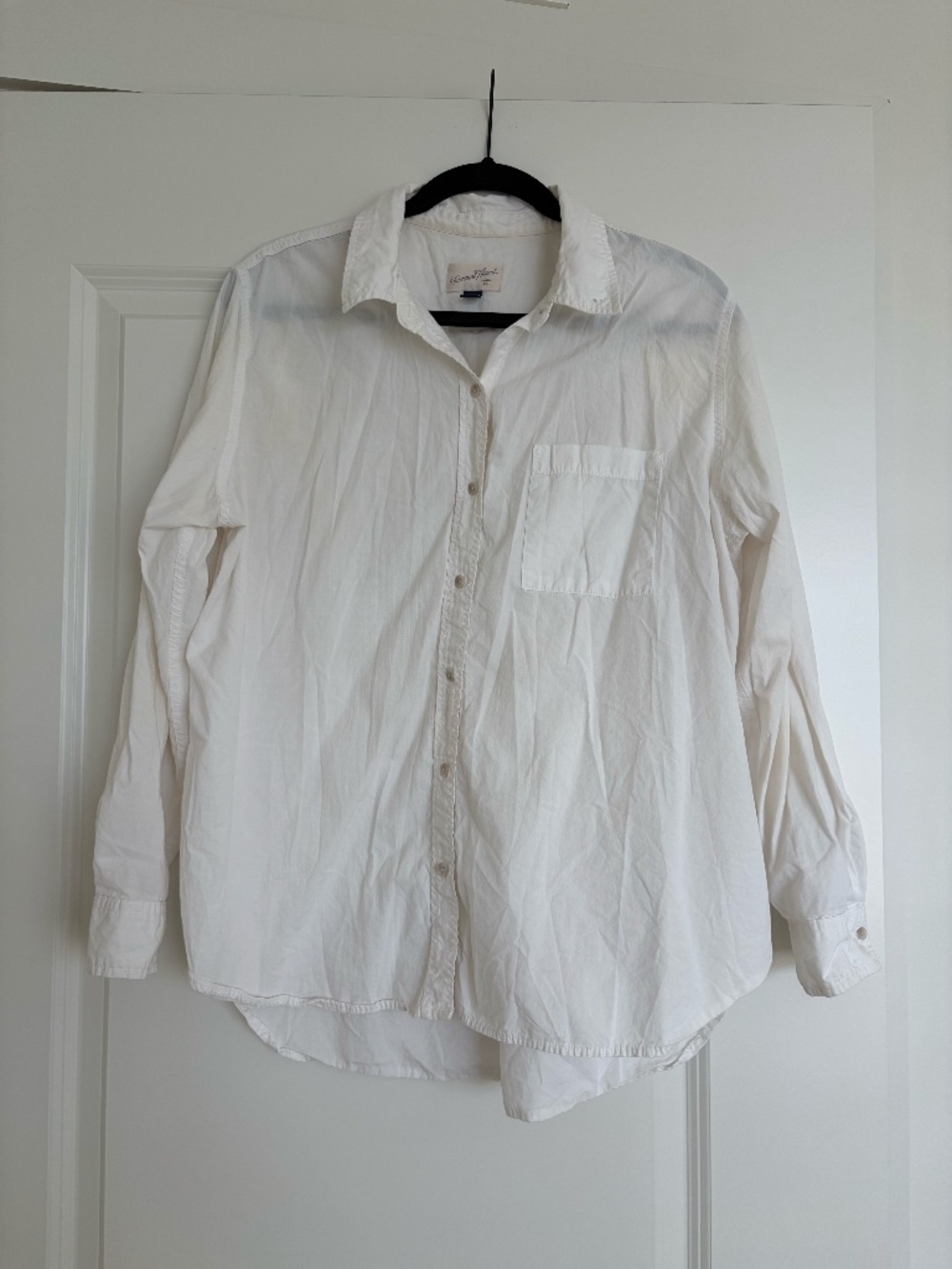 universal thread white button down
